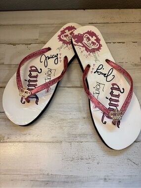 Juicy Couture White Footbed Pink Glitter Strap Sandals with Crown Charm